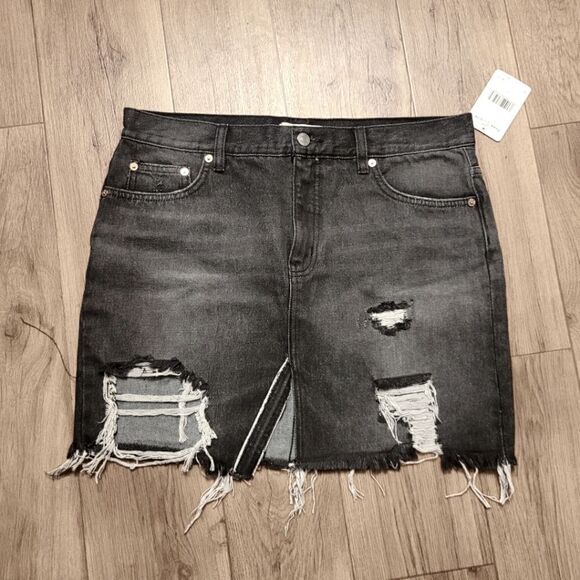 Free People Dresses & Skirts - NWT Free People Destroyed Denim Jean Skirt Size 29
